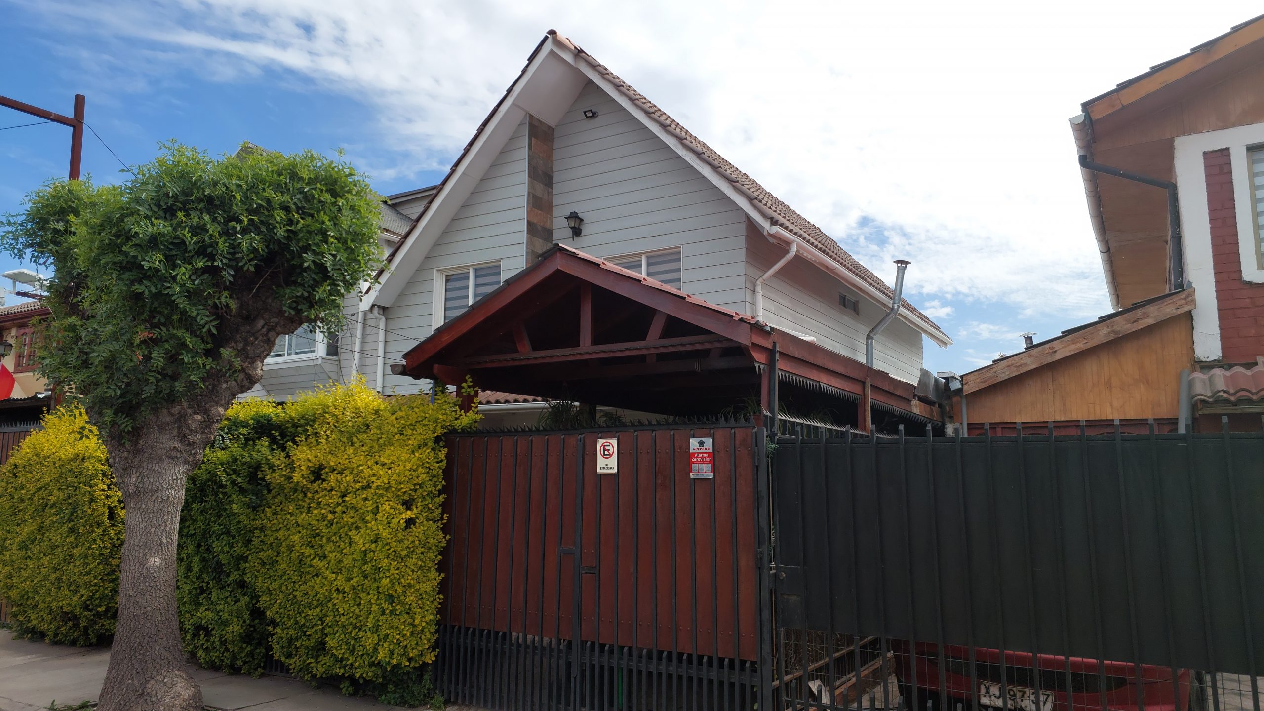 HERMOSA CASA CON EXCELENTE UBICACION